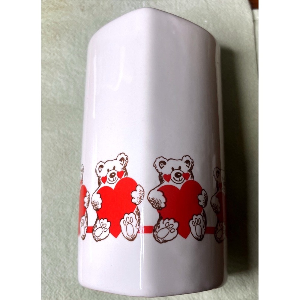 Vintage Teddy Bear Heart Shaped Vase Cute Floral Bud Vase Decor 5"